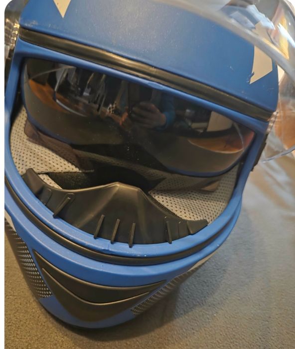Kask na motor  ,skuter niebieski
