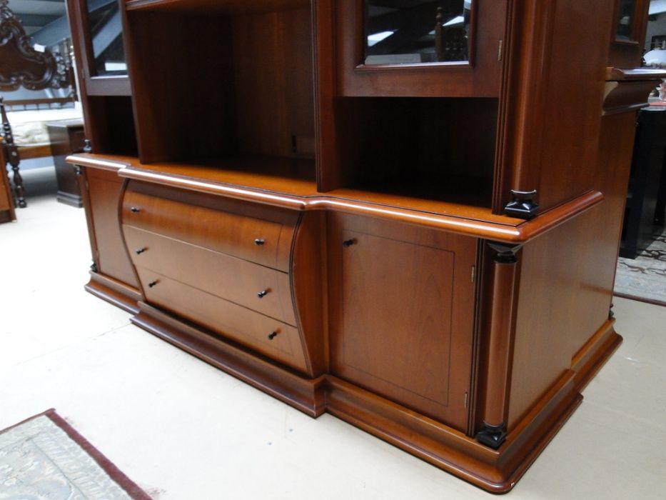 Móvel de sala em madeira maciça - Marca Ducampus - Bom estado geral T