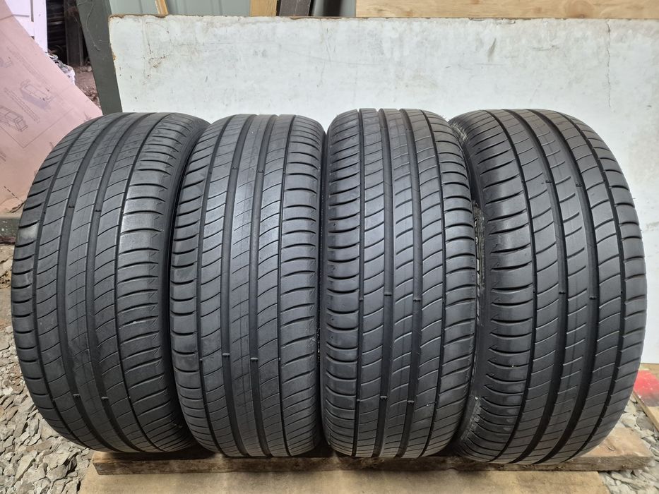 Шини 215/50/18, Michelin (110)