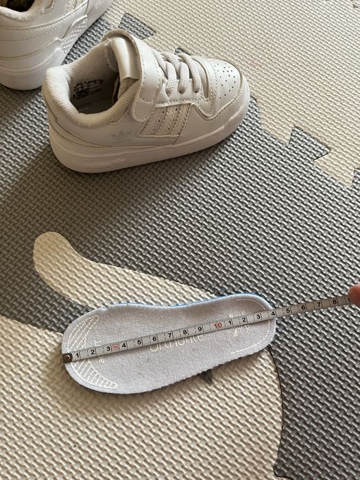 Кросівки Adidas originals