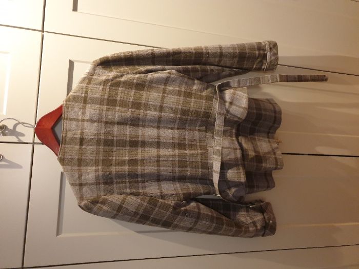 GARSONKA damska wełniana Rozm. 38