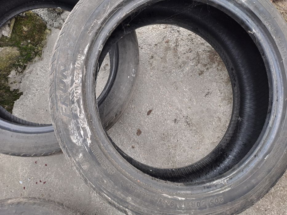 Літня резина 205/50 R17