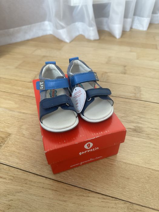 Продам босоніжки для хлопчика garvalin 22 розмір
