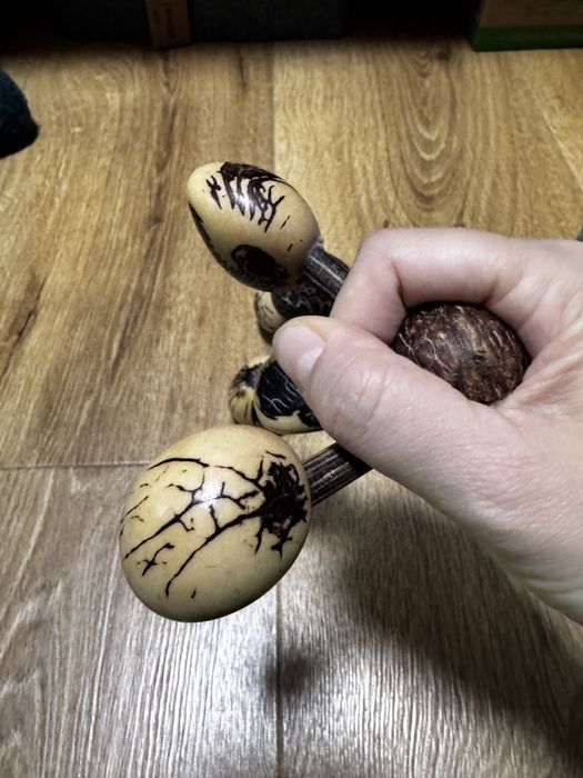 Narzedzie ro masazu z Ekwadoru