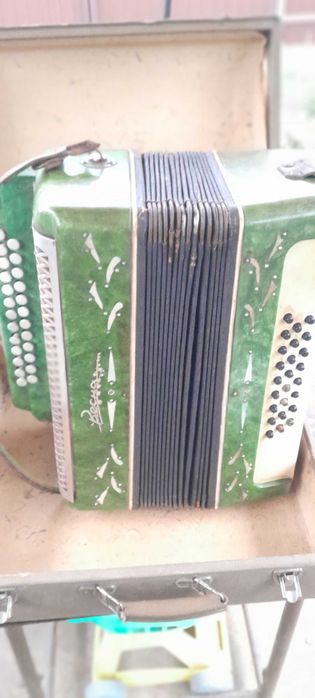 Продам гармошку.