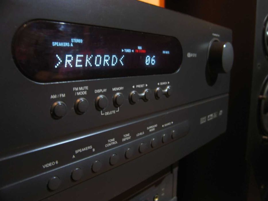 Potężny NAD T-753 amplituner 2x200W 20 kg