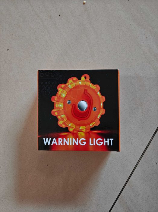 Latarka lampka flara