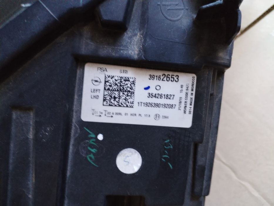 Farol Esquerdo LED, Opel Corsa F