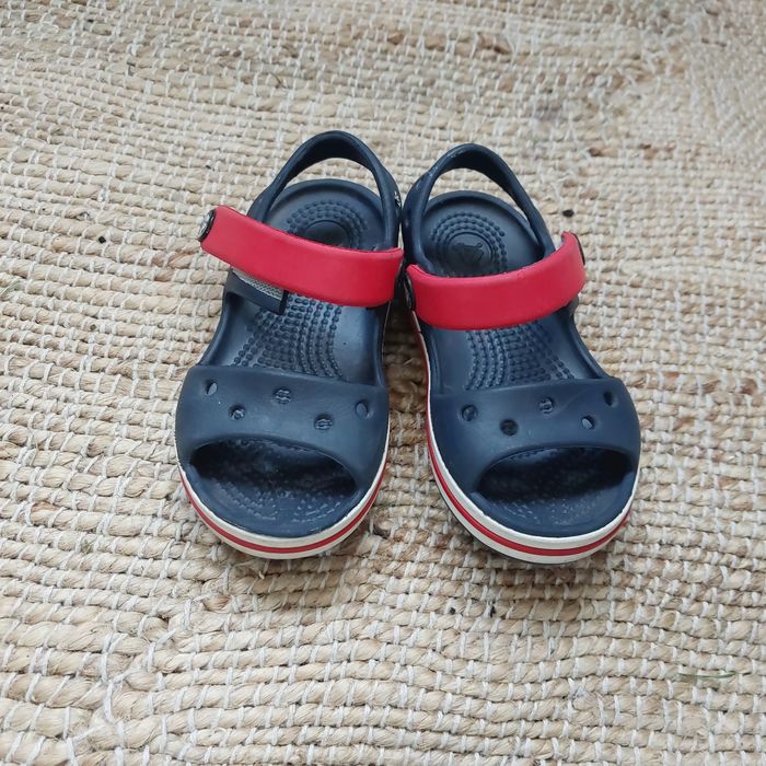 Sandałki Crocs 22/23