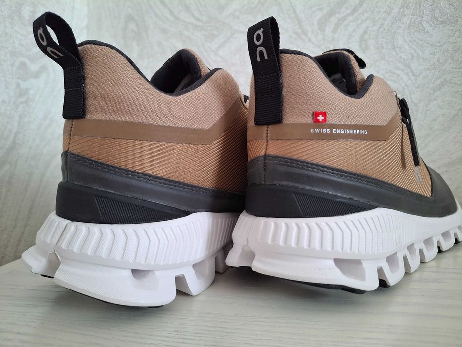 Кросівки On Cloud Hi Waterproof Нові 41р.