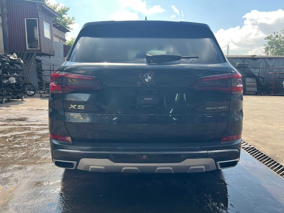 Розбірка БМВ Х5 Г05 3.0 Колір: A90 / A90M шрот запчастини авторозборка BMW X5 G05 3.0L Turbo панорама потолок турбіна