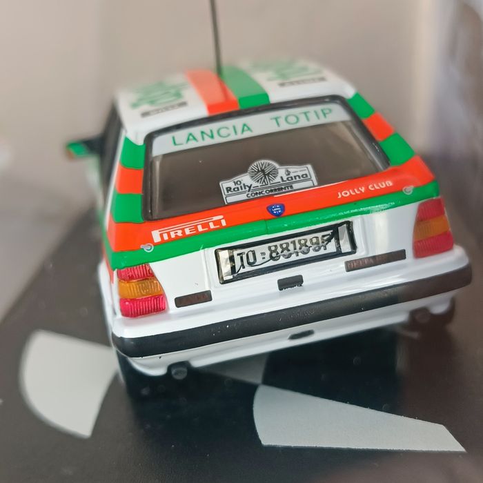 Lancia Delta HF 4WD 1/43
