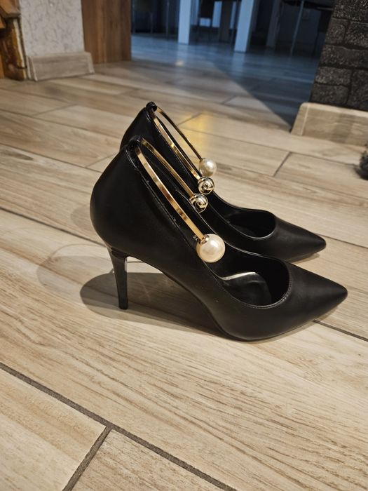 Buty czarne szpilki rozm 40