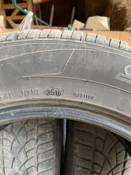 Dunlop 225/60 17 2 sztuki