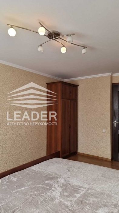 Сдам 3х.Поділля-СТИЛЬНА-УКОМПЛЕКТОВАНА- Нова вбуд. кухня-Нова техніка!