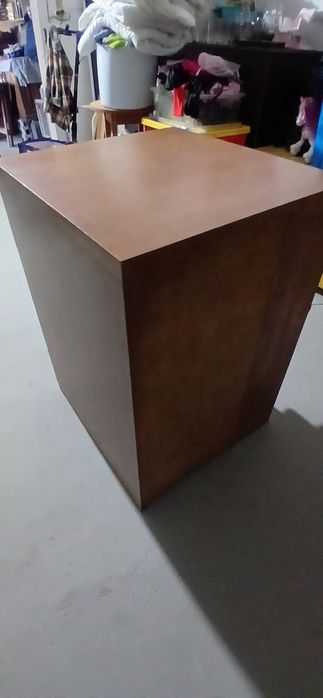 Móvel de quarto muito bom