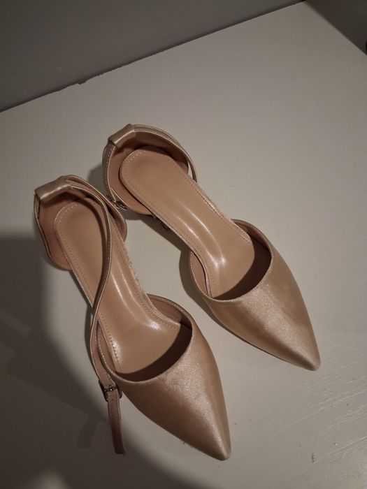 Buty na niskim obcasie