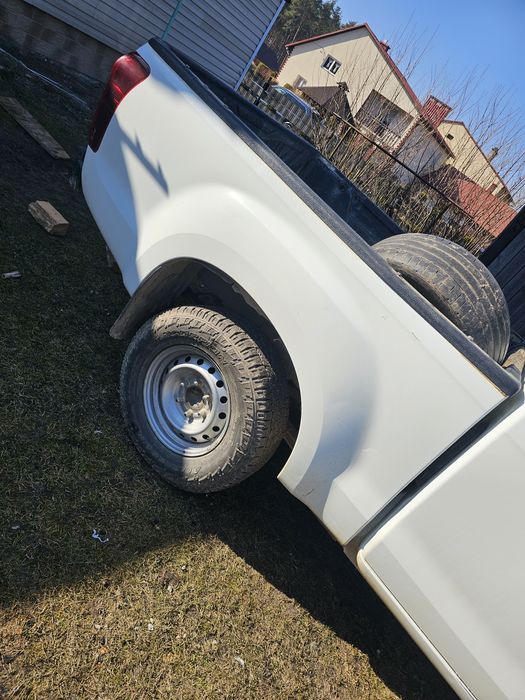 Isuzu D-max pickup 2018r 1.9 diesel sprawny na chodzie 73 tys przebieg