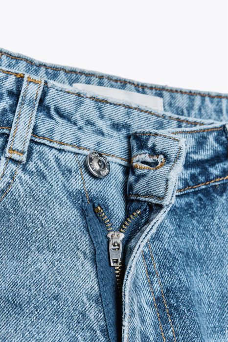 Прямі джинси zara srtaight  розміри 36 38 40 джинсы