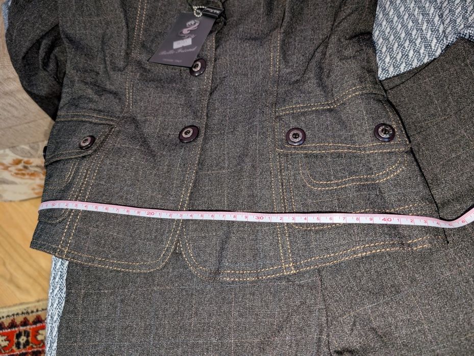 Костюм 38 М шерсть трійка піджак штани брюки спідниця