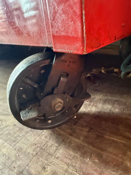 Carrinho de Ferramentas "Matco Double Bay Rollaway"