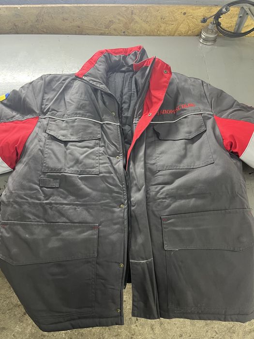 Рабочий костюм ИТР( укороченная куртка),есть и обычный,см.Фото