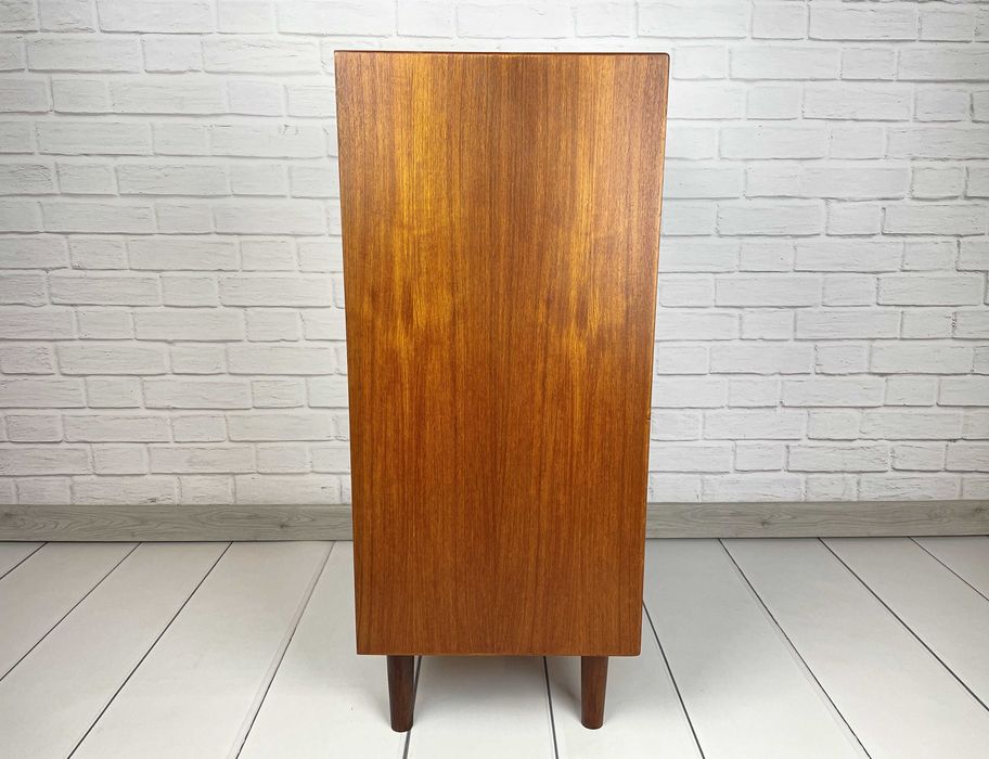 Duńska komoda tekowa highboy z lat 60 – Mid-Century, po renowacji, PRL