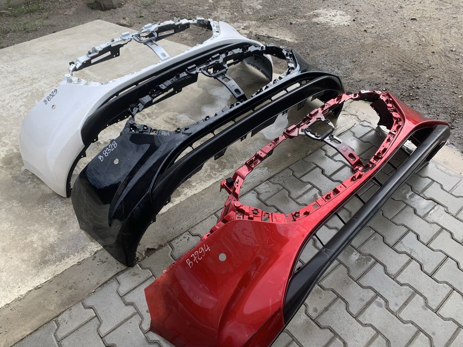 Бампер Mazda 3 BP sedan hatchback седан хечбек 18-24