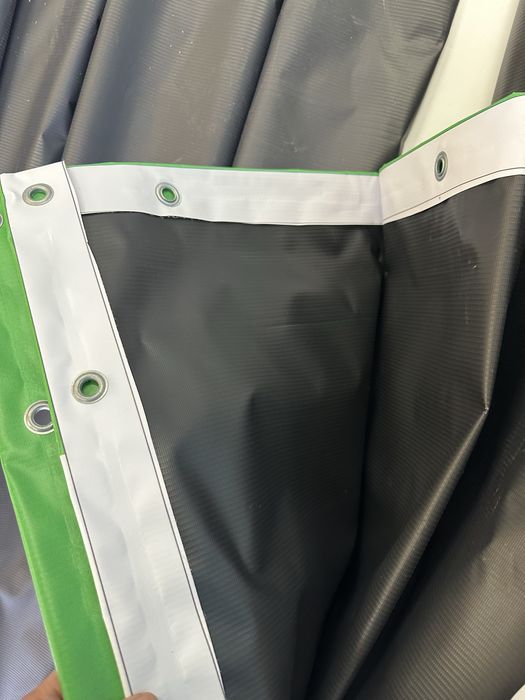 Lona impermiavel com bainhas e ilhos 600g m2