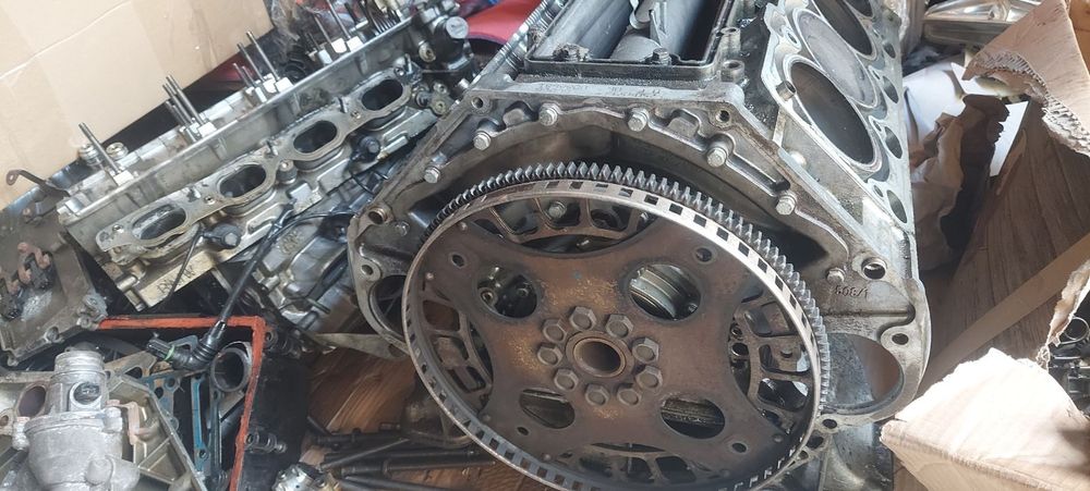 Мотор BMW 745i e65  N62B44