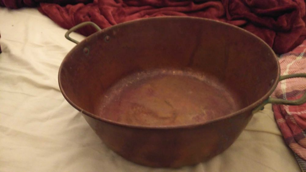 Tacho grande em cobre