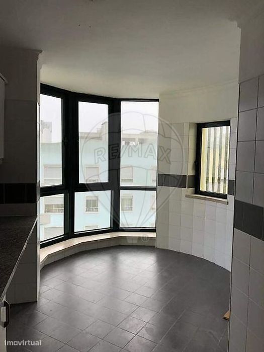 Apartamento T2 para arrendamento