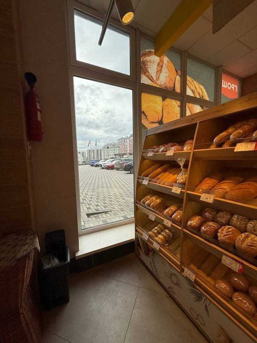 Оренда  комерційного приміщення   в мікрорайоні Озерна