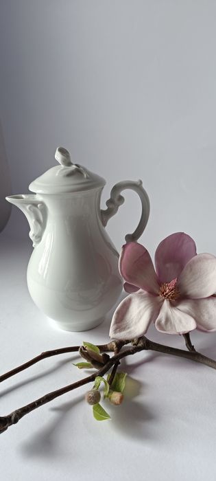 Przepiękna stara porcelana dzbanuszek Hutschenreuther 
Marka uznanego