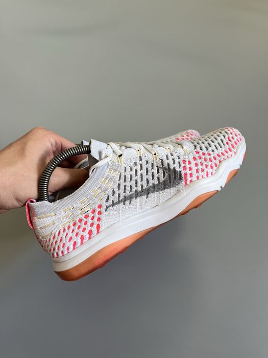 Nike air zoom fearless flyknit white react pegasus 39(24.5cm)