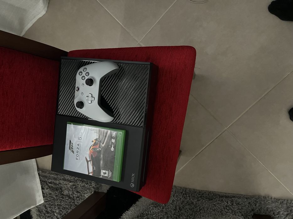 Xbox one 500gb em otimo estado