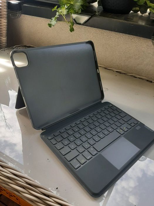 INTECK Klawiatura IPad 11
