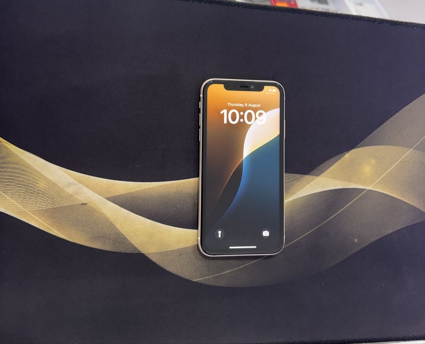 IPhone 11 64GB.