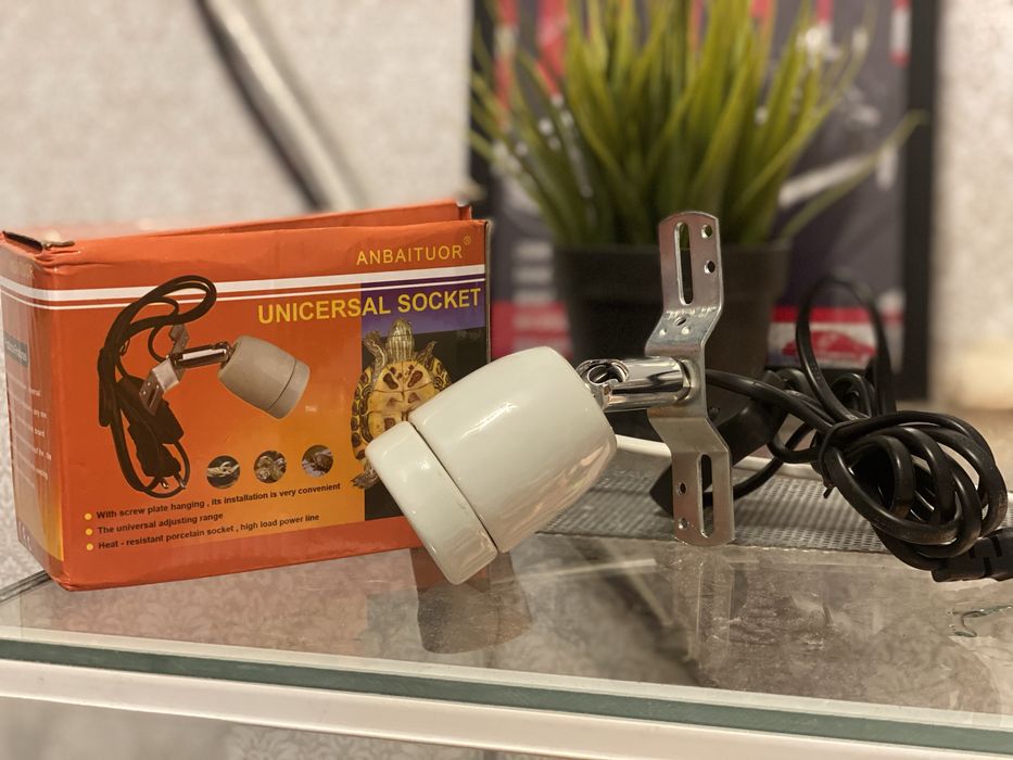 Керамічний світильник в терраріум