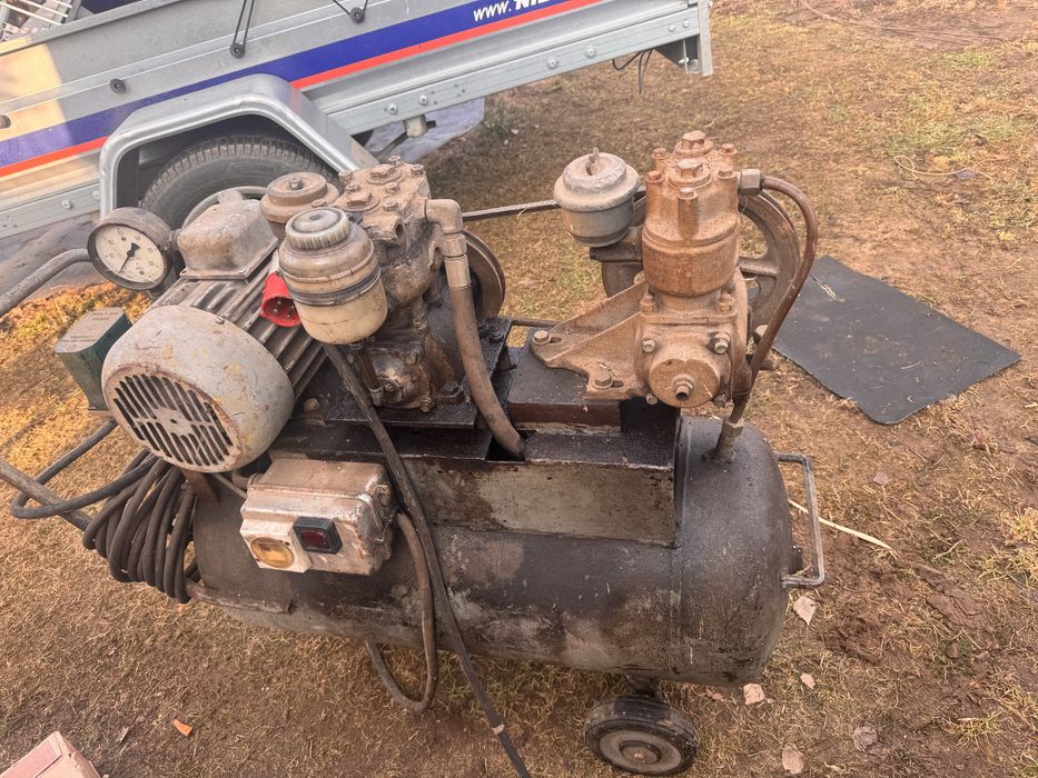 Kompresor sprężarka 90l  cztery tłoki 2.2 kw