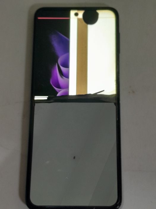 Samsung Galaxy Z Flip 3 "8/256gb" Snapdragon 888.