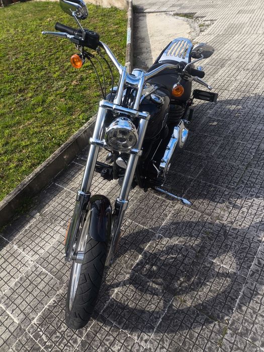 Harley Davidson Rocker C