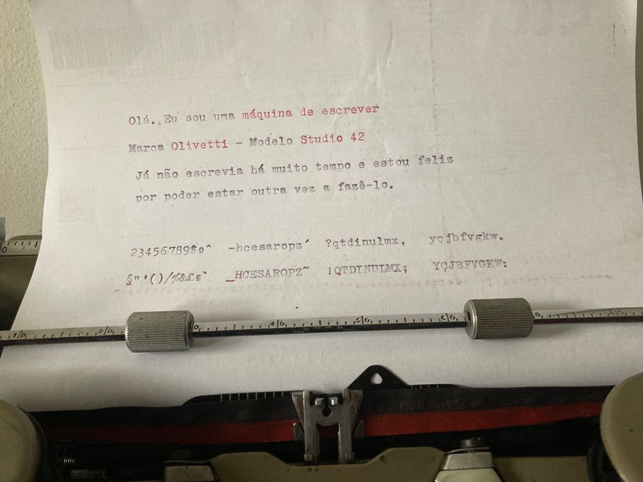 Máquina de Escrever   ***   Olivetti Studio 42