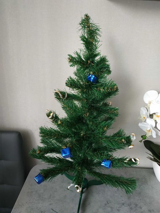 Гирлянда на ёлку