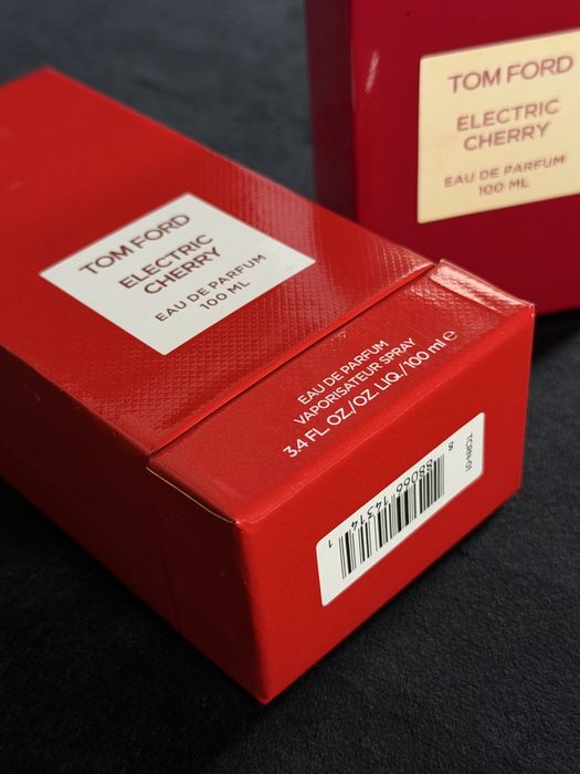 Tom Ford - Eletric Cherry