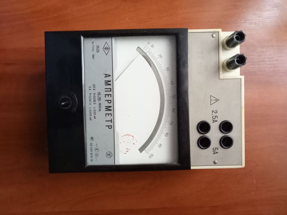 Амперметр Э526 (до 5 ампер)