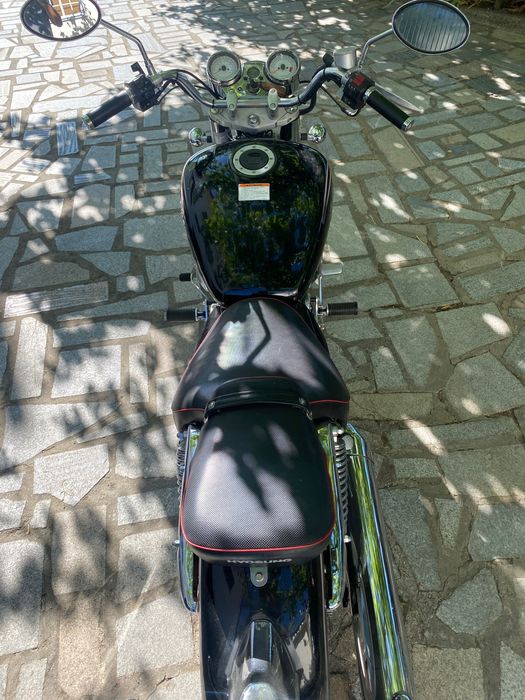 Hyosung Aquila 125cc (v-twin)