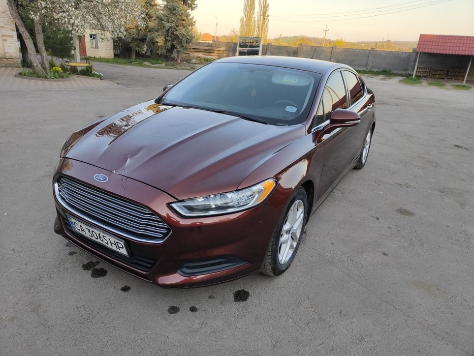 Продам Ford Fusion 2015 рік 2.5 GBO