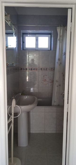 Arrendo  apartamento renovado