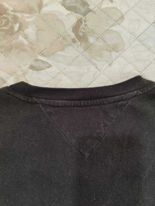Camisola Tommy Hilfiger tam. XL em excelente estado